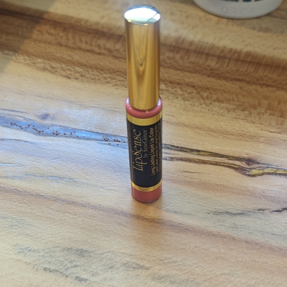 Lipsense - Picture 2 of 2